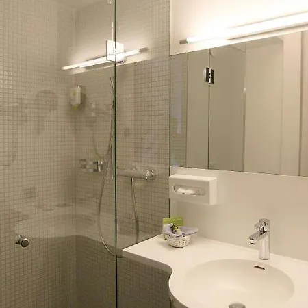 Aktiv-hotel Sarotla מלון בראנד