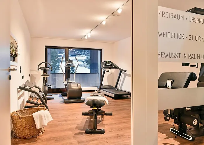 Aktiv-hotel Sarotla ホテル